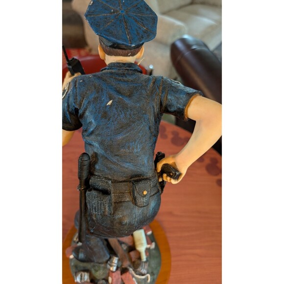 Blue Hats of Bravery "Requesting Backup" w/Tag (1999) number #3872/4800 RARE 18" - Picture 6 of 16